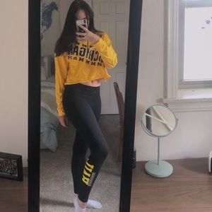 “Hail” Leggings- NEVER WORN W/ TAGS